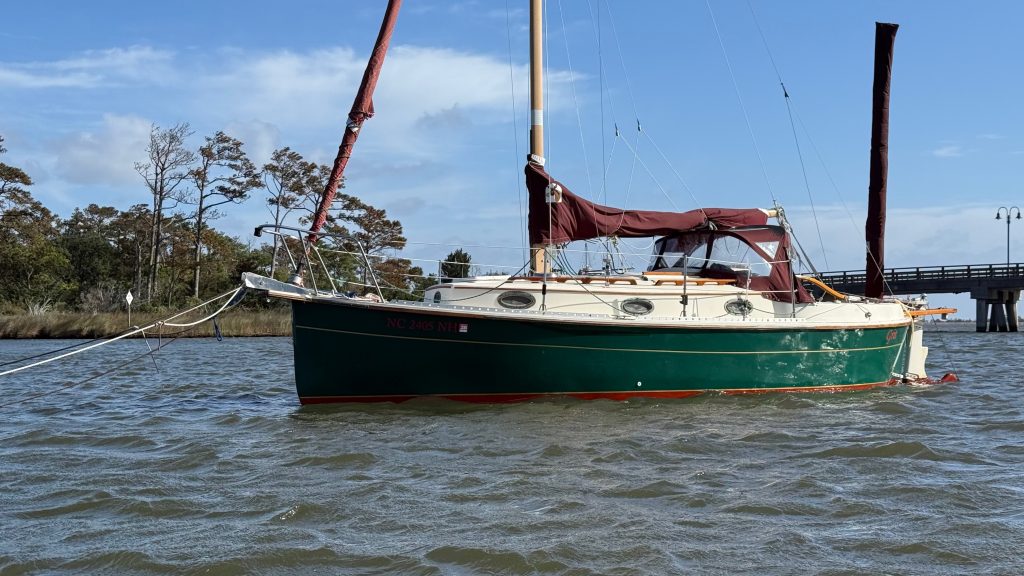 Sailboat Grit anchored in Shallowbag Creek off Manteo, North Carolina